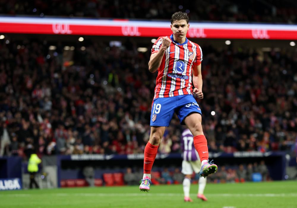 有關他是否 有關他是否